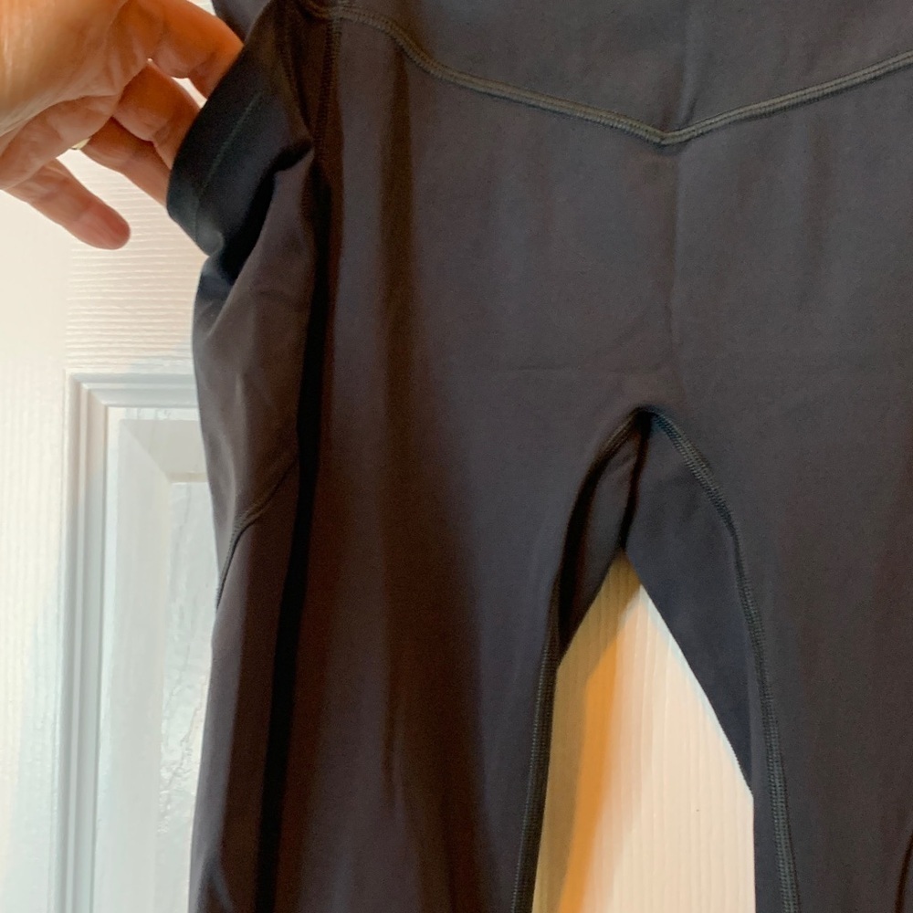 Lululemon Athletica Charcoal Leggings - Picture 7 of 10